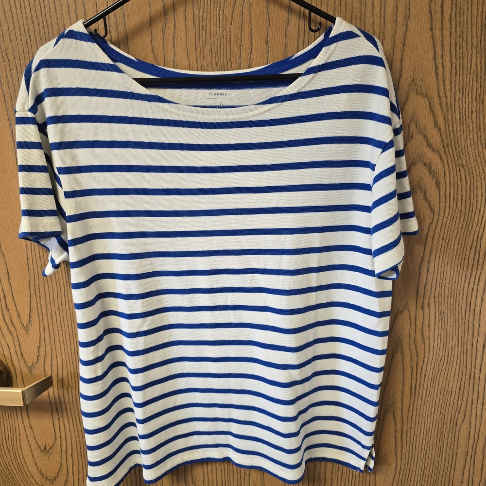 Old Navy Blue and White Striped Short Sleeve Tee